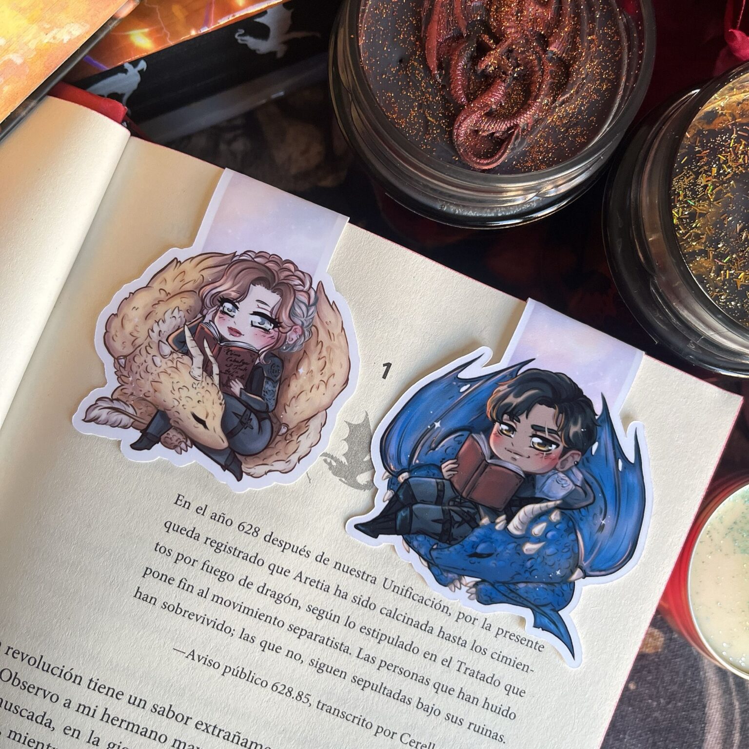 Xaden and Vi reading with dragons – Magnetic bookmarks. – A Court of ...