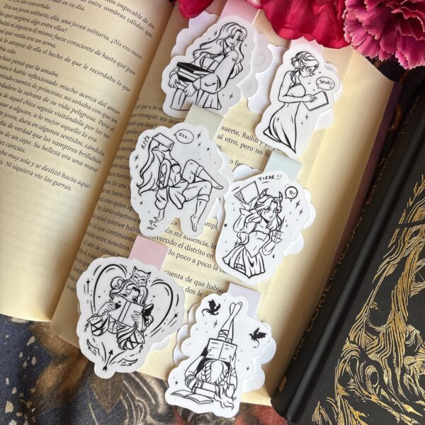 Have you ever tried this one? - Glitter magnetic bookmarks.