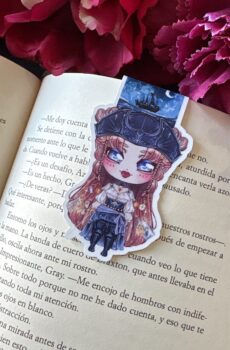 Morgana Especial Halloween  - Morgana Pirata magnetic bookmark.