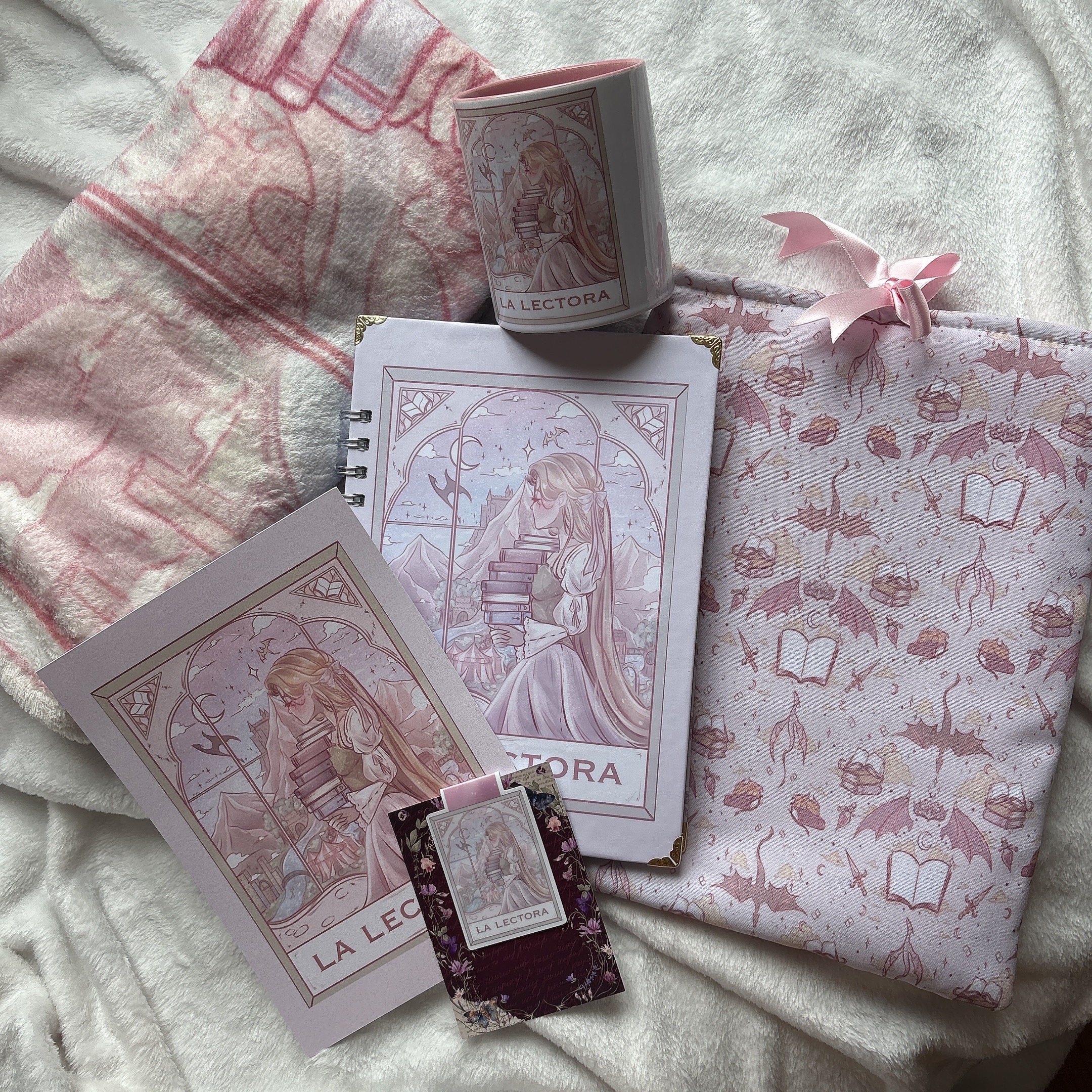 PREORDER -Pack lector : Caja de merch literaria, Romantasy reading club. - Imagen 8