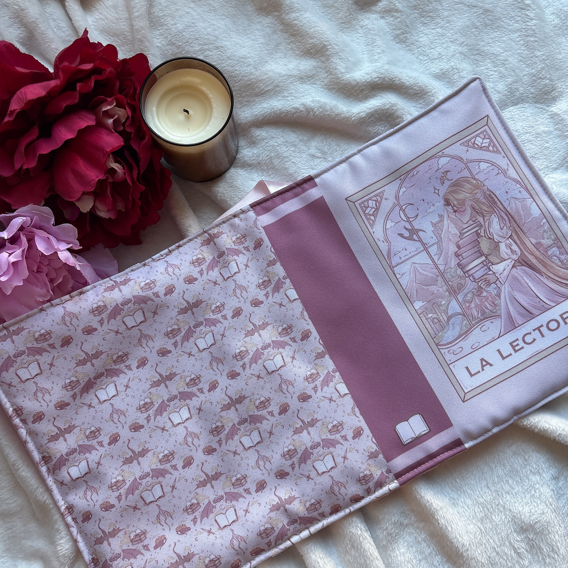 EN STOCK: Fundas de libro, de solapa y totebags all-over. - Imagen 10