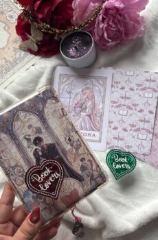 Book lovers phone grip & kindle/kobo inserts.