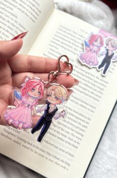 Evajacks keychain + magnetic bookmark. By Evaroseart.