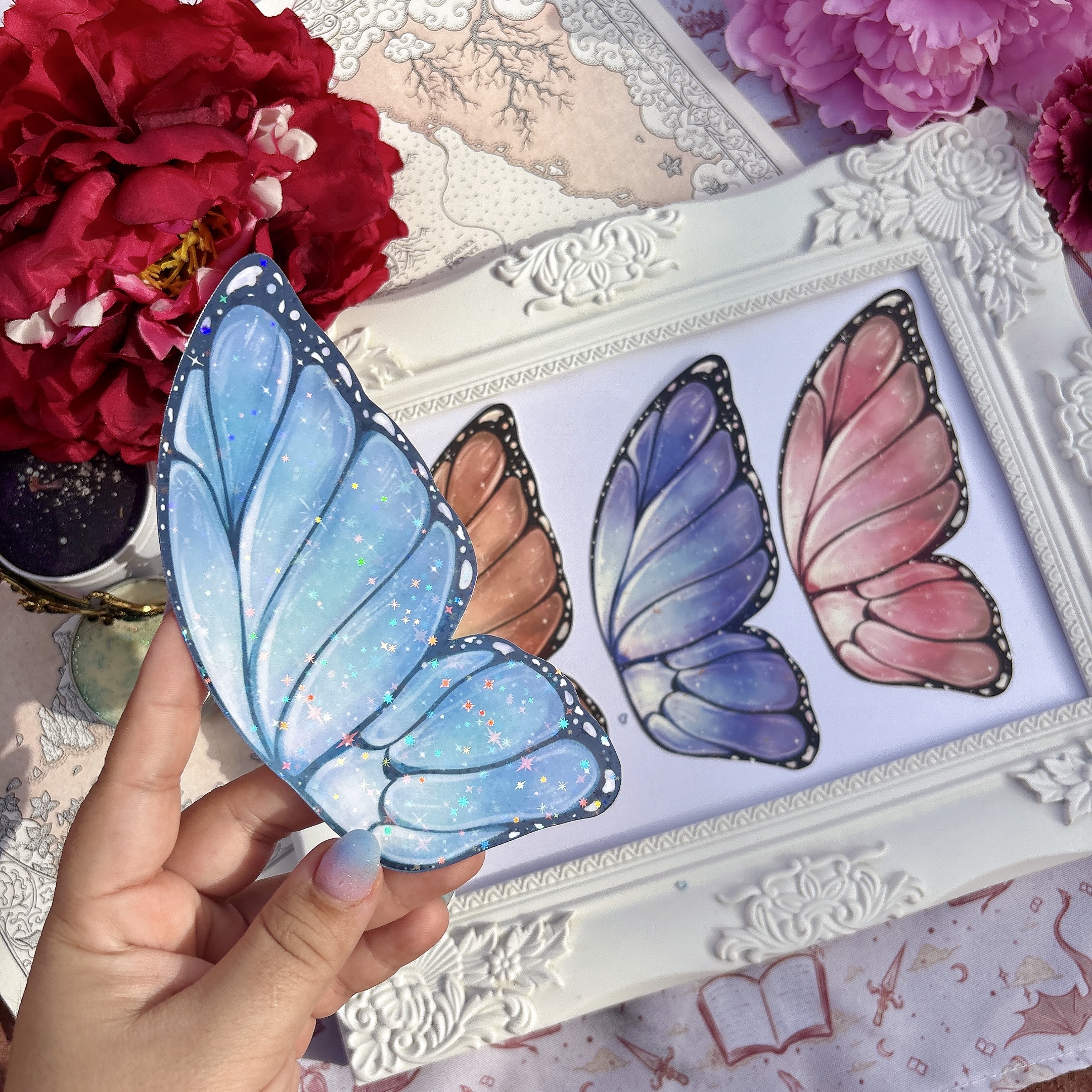 Wings of butterflies - ''Mariposario'' bookmarks and stickers collection.